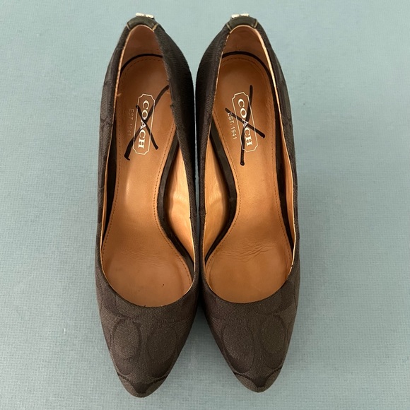 Coach Caya Signature C Logo Jacquard Black High Heel Pumps - Picture 5 of 7